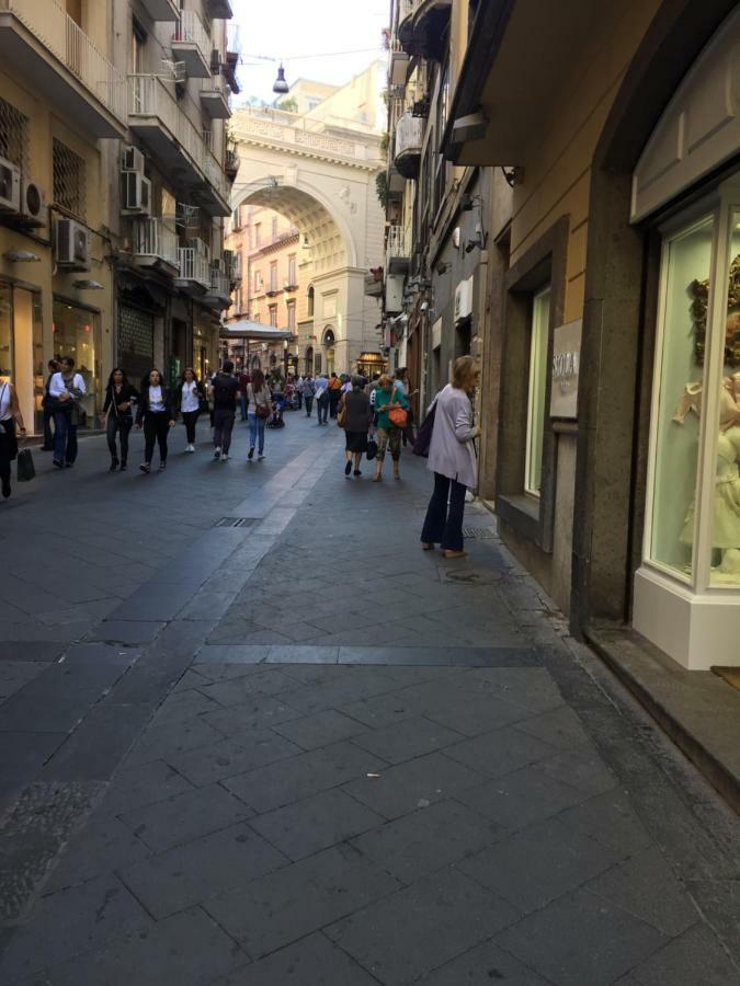 Appartamentino 116 Via Chiaia Naples Extérieur photo