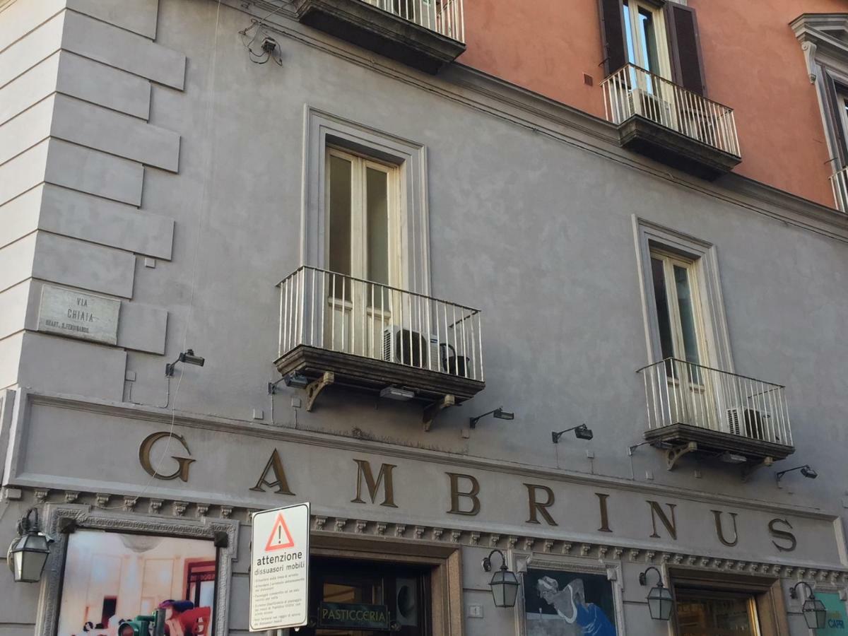 Appartamentino 116 Via Chiaia Naples Extérieur photo